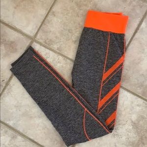 Like new JVINI seamless leggings